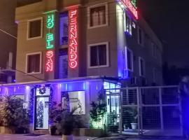 Hotel San Fernando، فندق في بورتوفيخو