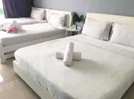 PALAZIO CONDO (MOUNT AUSTIN), condo in Johor Bahru