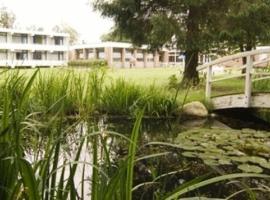 Sport und Waldhotel, hotel v destinaci Trappenkamp