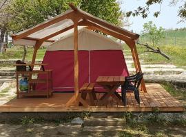 Dama Kamp Alanı, camping de luxe à Karaincirli