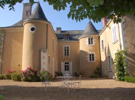 Château des Lutz, ξενοδοχείο σε Daon