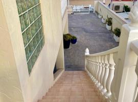 Royal Beach Villa Vista Mar, hotel v destinaci La Mata