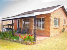 Stone Circle Cottage, cabin in Lydenburg