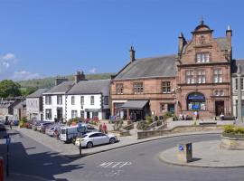 The Tweed in the centre of Melrose, hotel in Melrose