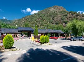 Camping Bungalows La Borda del Pubill, allotjament vacacional a Ribera de Cardós