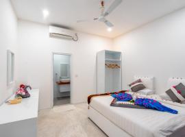 Happy Travel Maldives, Hotel in Rasdu
