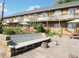 Amsterdam Farm Lodge