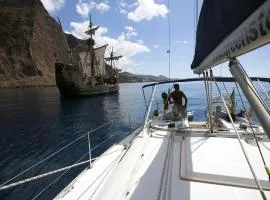 Charming Boat in Funchal with Sea View