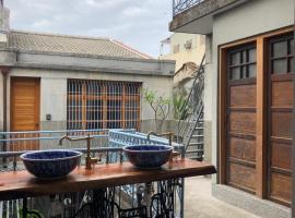 FunNan Guesthouse, pension in Tainan