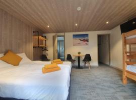 Lodge Les Merisiers, hotel in Courchevel