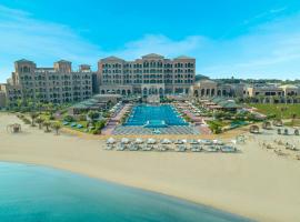 Royal Saray Resort, hotelli kohteessa Manama