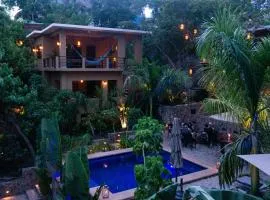 Maquil Hotel and Villas