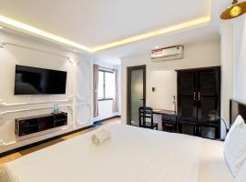 Lotus Laverne Hotel, hotel in Ho Chi Minh City