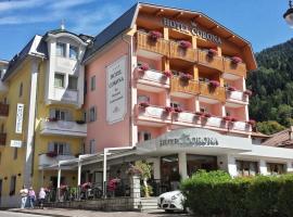 Hotel Corona, hotel a Pinzolo