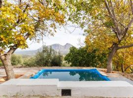 2 bedrooms house with private pool enclosed garden and wifi at Albanchez de Magina, מלון בAlbanchez de Úbeda