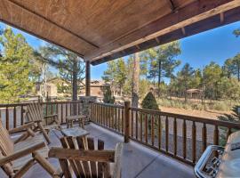 Spacious and Lovely Getaway with Deck in Show Low!, μέρος για να μείνετε σε Show Low