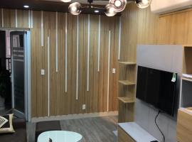 SHP Plaza Khanh Phong Homestay, отель в Хайфоне