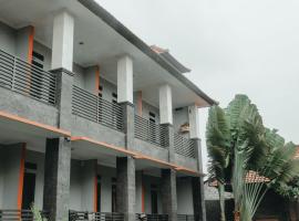 Hotel Diana 2, hotell i Kesiman