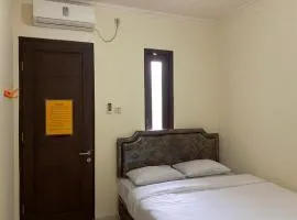 Jatiwinangun Homestay near GOR Satria Purwoketo Mitra RedDoorz