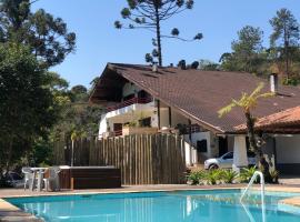 Hotel Casa Alpina, family hotel in Núcleo Mauá