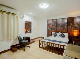 Newgrange Condotel, hotel i Manila