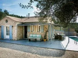 Aelia Cottage