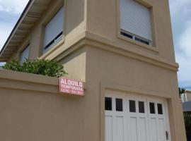 Departamento 71 Necochea, hotel in Necochea