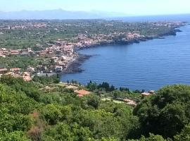 Tenuta la Timpa Vela rooms And pool, hotel v destinaci Acireale