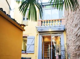 TOULOUSAINE DE STANDING - GARAGE - COUR - CINEMA