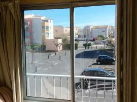 Charmant studio à Agde de 21 m² avec terrasse vue ville