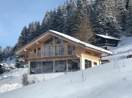 Alpine Dream Chalet with Spa close to Lake Geneva, hotel a Les Mosses