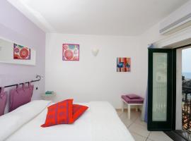 Fruit Flats by AMALFIVACATION, apartamentai mieste Minori