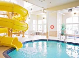 Service Plus Inns & Suites Drayton Valley: Drayton Valley şehrinde bir otel