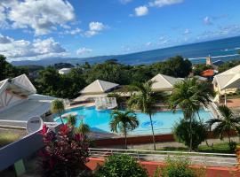 Le Paradis de la Baie 4 couchages à 2 Minutes des plages de TARTANE tout équipé, hotel in La Trinité