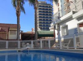 Hotel Brisas, place to stay in Villa Carlos Paz