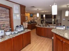 Staybridge Suites Bowling Green by IHG