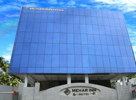 Mehar Inn Hotel、カライクディのホテル