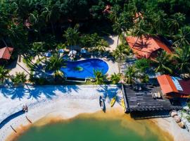 Mango Beach Resort, hotel with jacuzzis in Phu Quoc