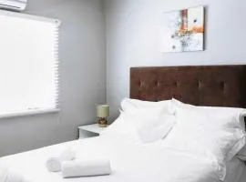 103onWallace Self Catering Guest House