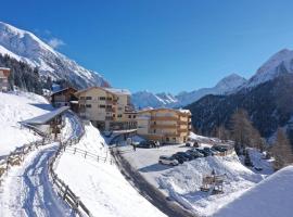 Berghotel & Gasthof Marlstein, B&B in Oetz