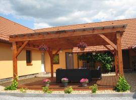 Apartmány včelka, vacation rental in Trpnouze