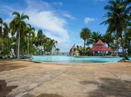 Rockgarden Beach Resort