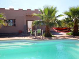 Maison d hôtes Bungalow Villa Hammam Bien-être et Piscine, cottage à Agadir