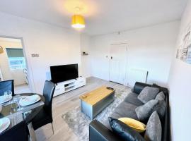 Kingsbridge Apartment, hotel with parking in Glasgow