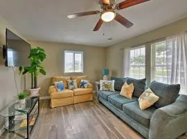 Luxe Cozy Crab Shack with Porch in Indian Beach!