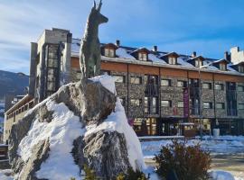 SOMMOS Hotel Aneto, hotel v destinaci Benasque
