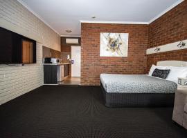 Albury Townhouse Motel, מלון ליד מרכז הספורט לורן ג'קסון, אלבורי