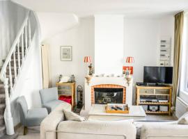 La maison bleue, vacation home in Cabourg