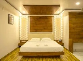 Oaks Residency