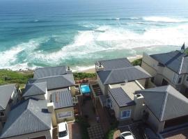 Sea View 3 bedrooms Villa in Brenton On The Rocks, cottage in Brenton-on-Sea